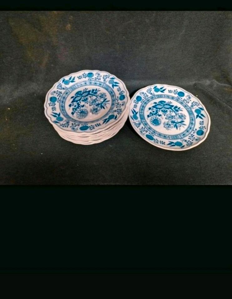 Hutschenreuther Zwiebelmuster, Kuchenteller