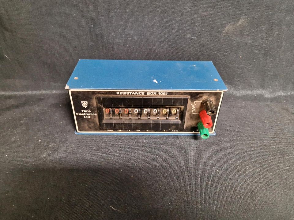 Resistance Box 1051 Time Electronics ltd