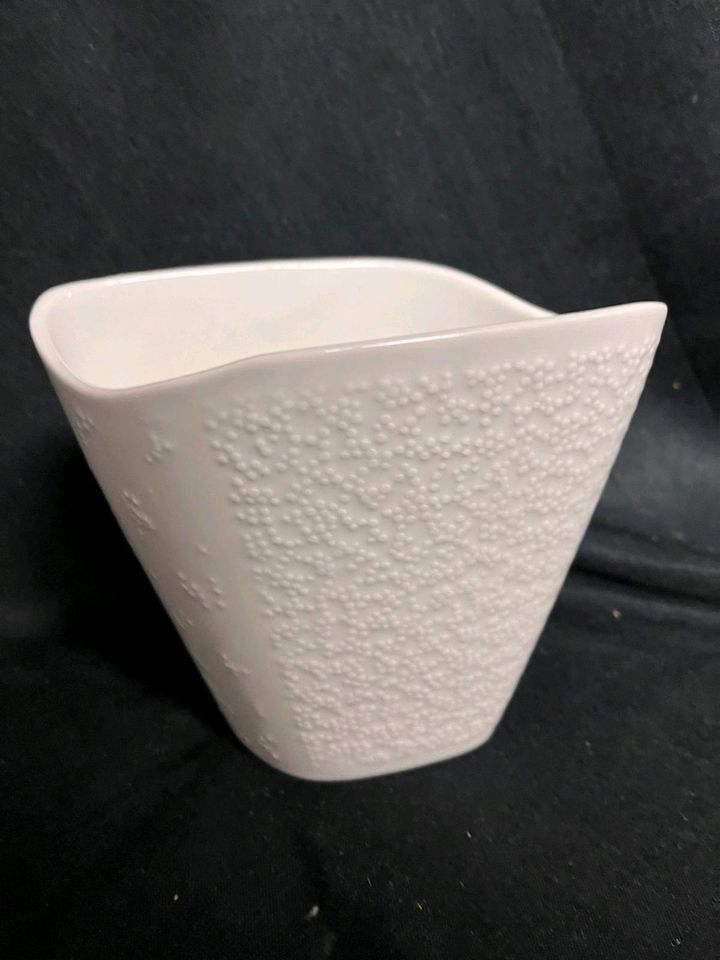 Vase weiß Hutschenreuther 13 cm hoch