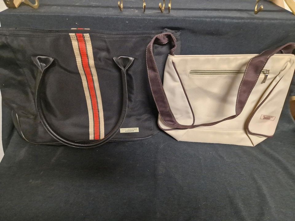 Amy Vermont, Handtaschen