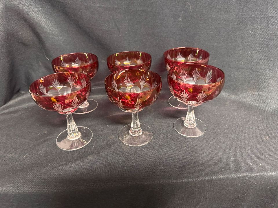 6x Champagner Gläser Sektkelch rot