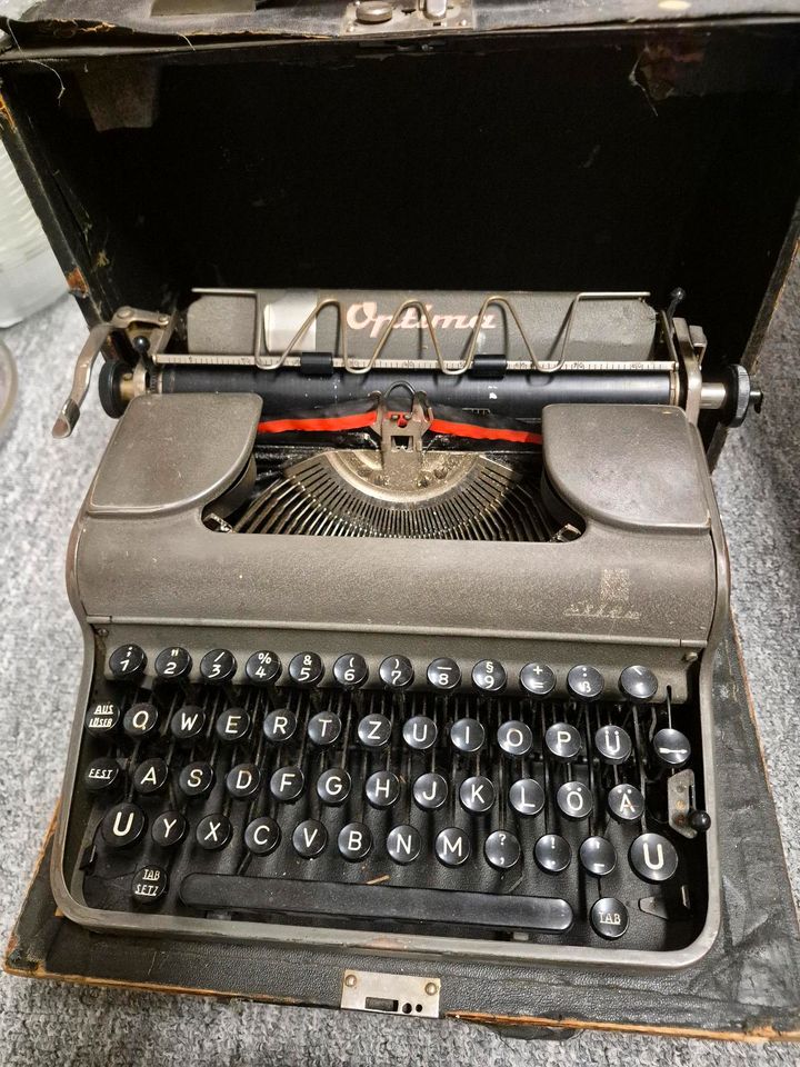 Optima Schreibmaschine