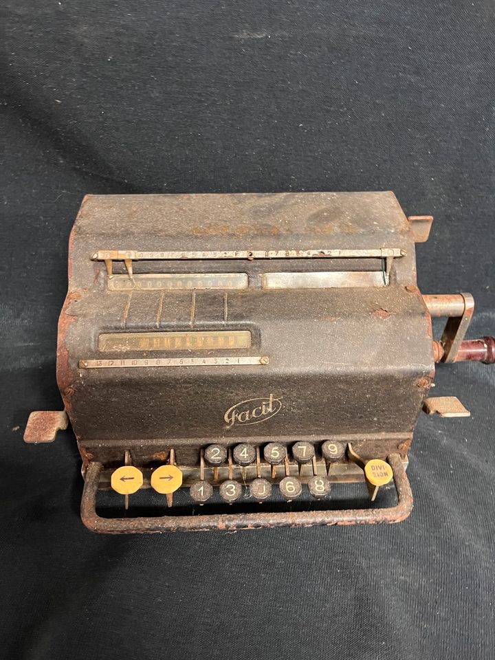 Facit Rechenmaschinen Retro