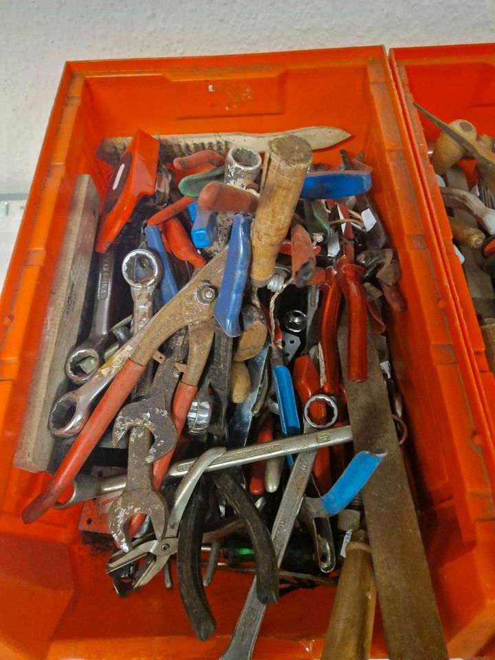 Konvolut Werkzeug, Schraubenschlüssel