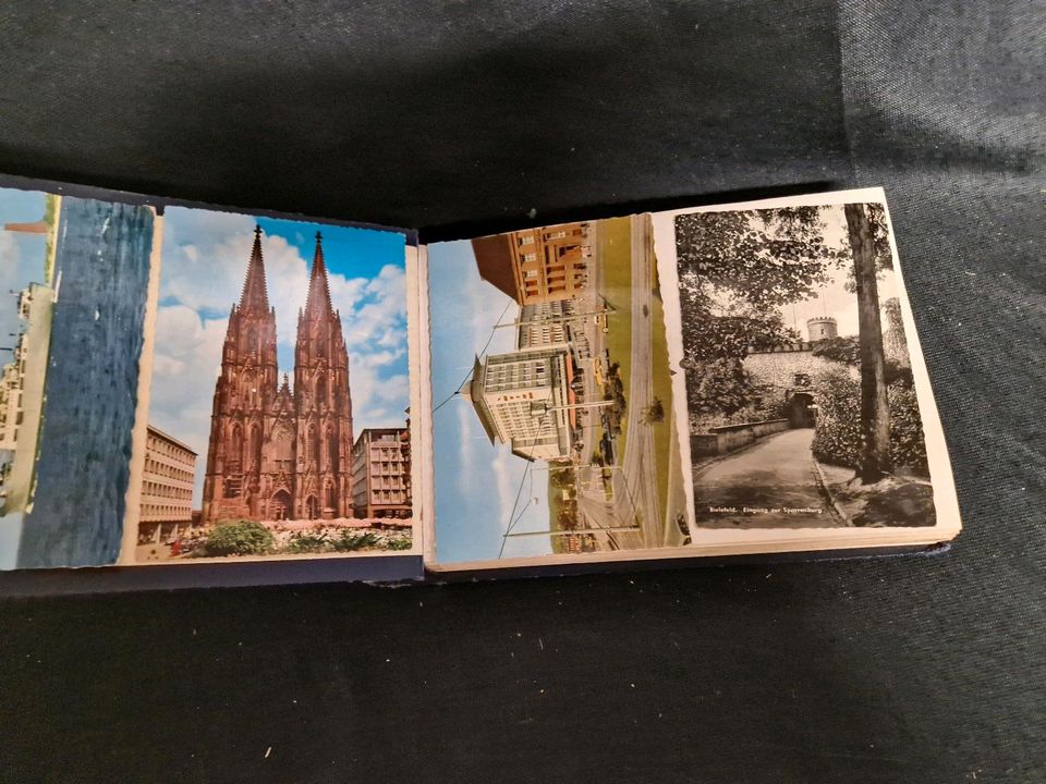 Postkarten , Buch , Sammeln